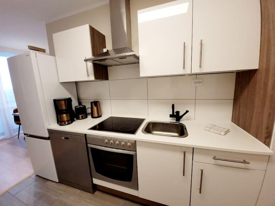 Grosse 3-Zimmer Wohnung, Zentrale Lage. Mulheim an der Ruhr Bagian luar foto